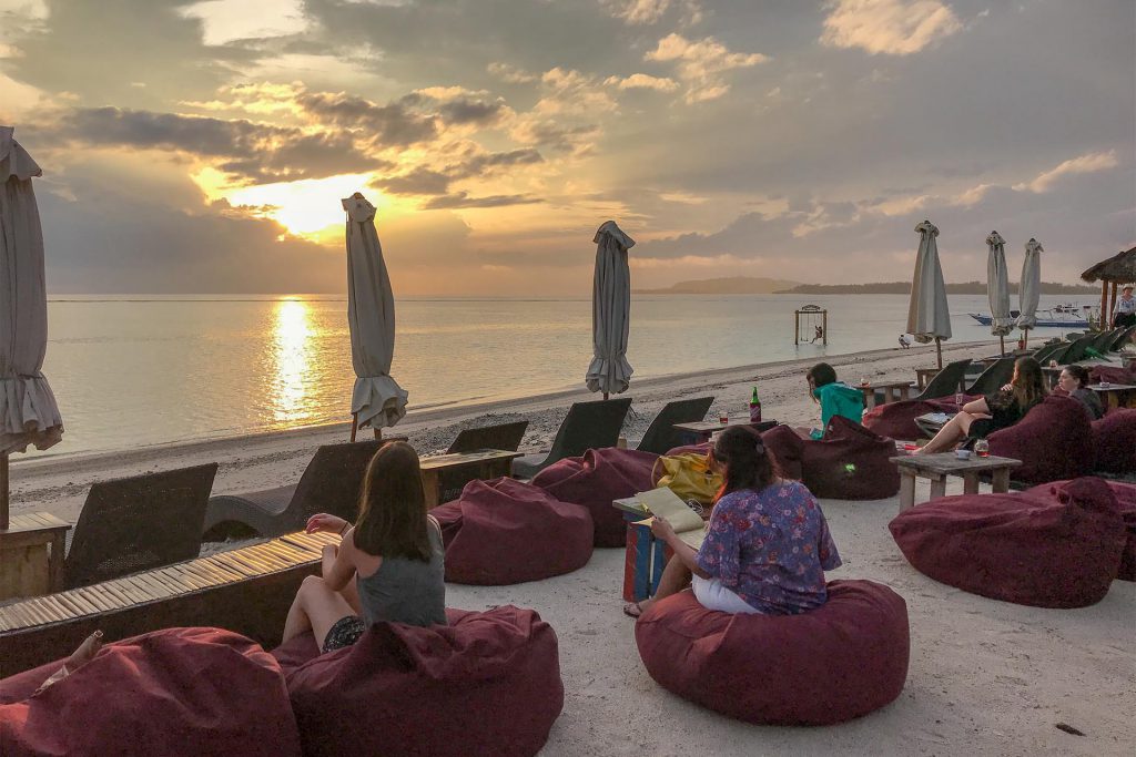 Sunset Drinks at Mowie’s on the Beach